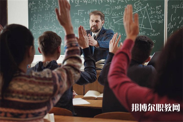 江蘇哪里的職業(yè)學校能讀模具制造技術(shù)專業(yè)