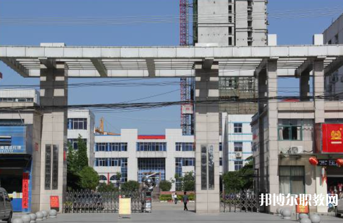 潢川縣職業(yè)中等專業(yè)學(xué)校怎么樣、好不好