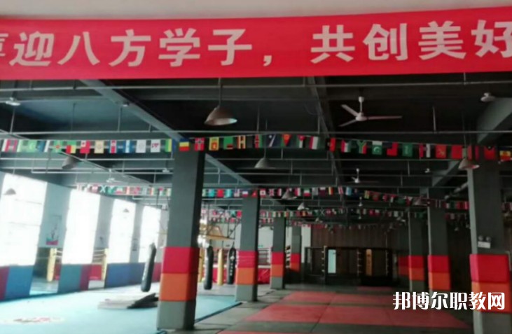 潁上縣止戈體育運(yùn)動(dòng)學(xué)校地址，乘車路線