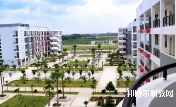 2024本溪市衛(wèi)生學(xué)校招生計(jì)劃 招生人數(shù)是多少(附要求、條件、對(duì)象)