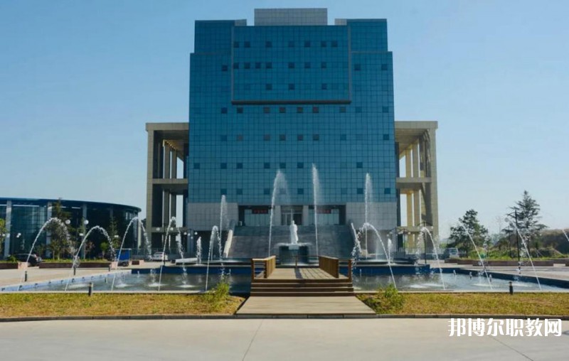 唐山豐潤綜合職業(yè)技術(shù)教育中心2025年報名條件、招生要求、招生對象
